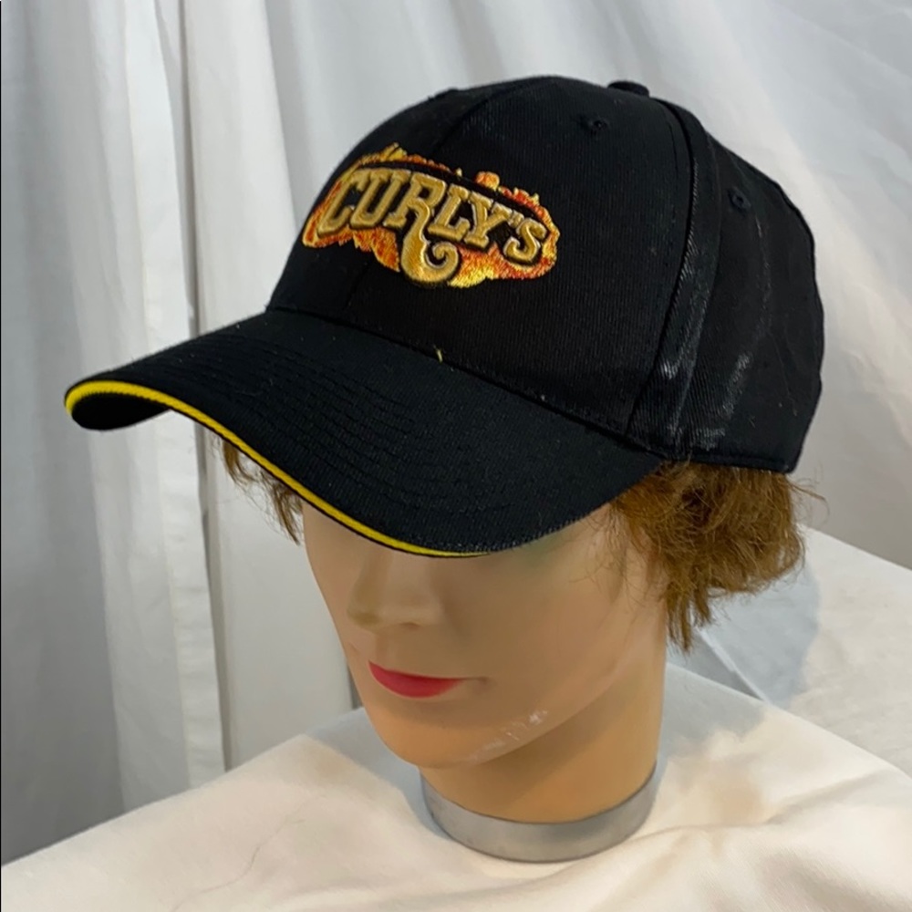 Curlys real BBQ adjustable trucker hat